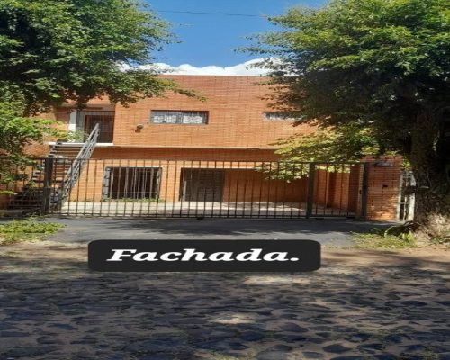 Casa en alquiler en Los Laureles