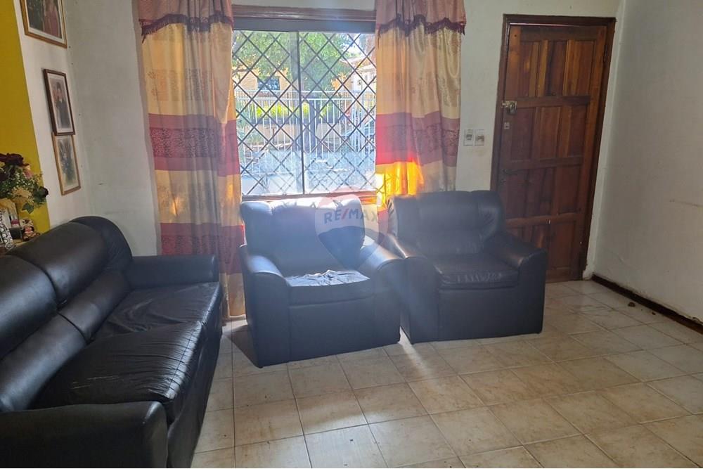 VENDO AMPLIA CASA EN BARRIO SAN PABLO — foto 3