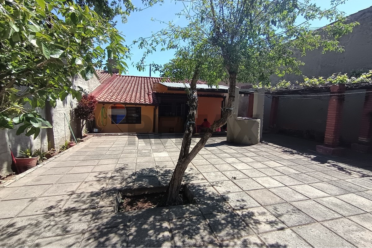 Vendo casa zon Univ. Americana - foto 5
