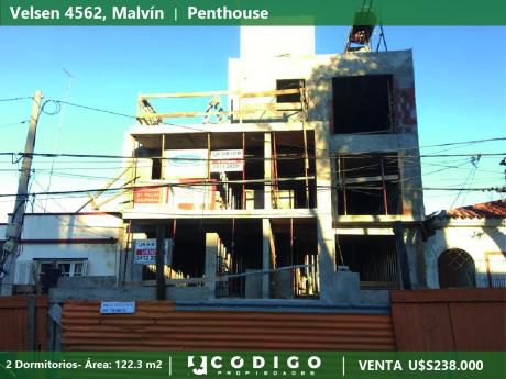 Venta De Penthouse De 2 Dormitorios En Malvín, Velsen!