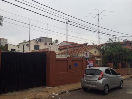Vendo Hermosa Casa En Barrio San Roque