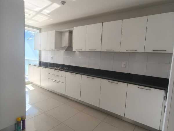 ALQUILO DEPARTAMENTO EN EL EDIFICIO ROBELLINI — foto 3