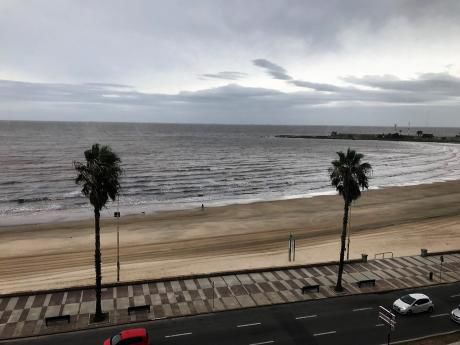 Divina Vista Al Mar