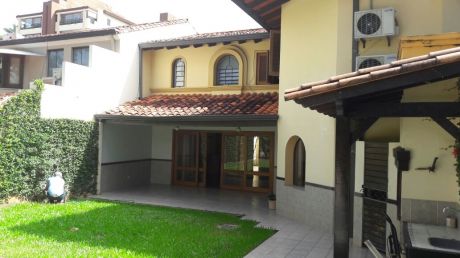Alquilo Casa En Barrio Cerrado Zona Sacramento Y España