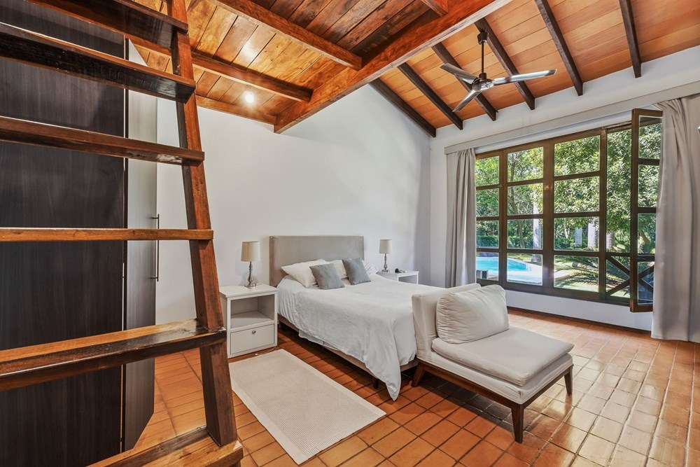 Venta Casa, Mariano Roque Alonzo, Central — foto 3