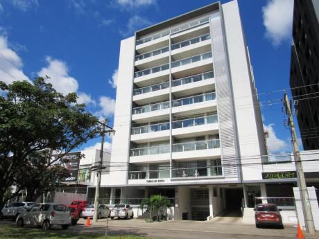 Av. Los Cusis, Entre Beni Y Alemana 2° Y 3° - Dpto. 3 Dorm