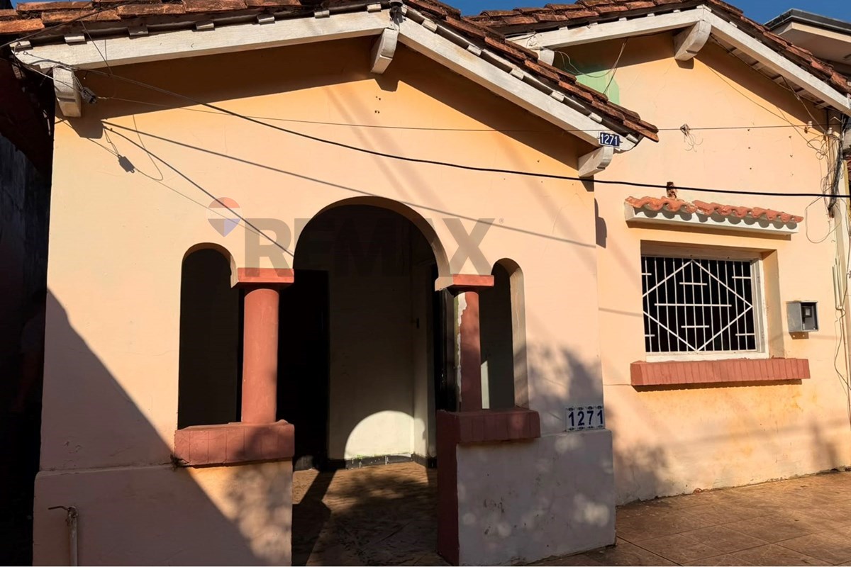Casa en venta en Mburicaó