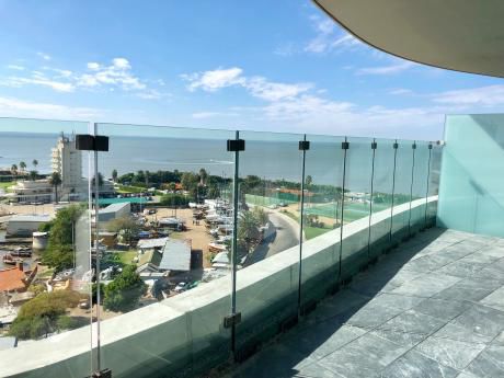 Alquiler Penthouse Forum. Terraza Exclusiva Con Piscina
