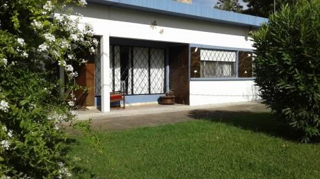 Dueño Vende Casa En Parque Del Plata En La Principal Y A 1 Del Mar