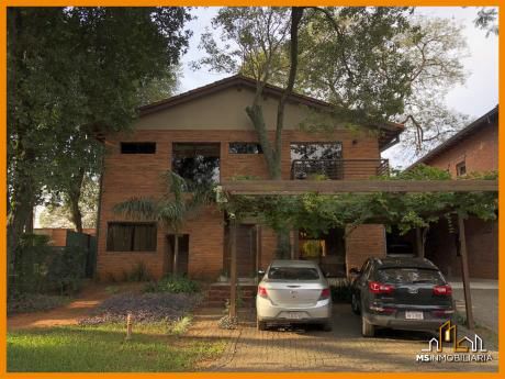 Vendo Residencia En Condominio Villa Del Parque – San Lorenzo