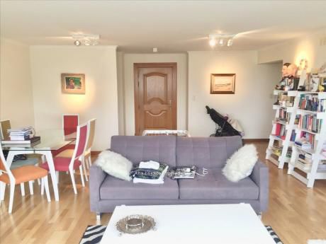 Alquiler Apartamento Sobre El Parque Villa Biarritz
