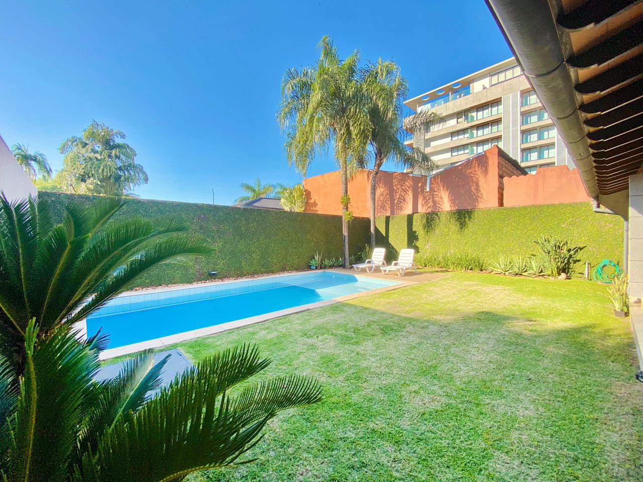 ALQUILO HERMOSA CASA DE 5 HABITACIONES EN BARRIO SAN JORGE — foto 2
