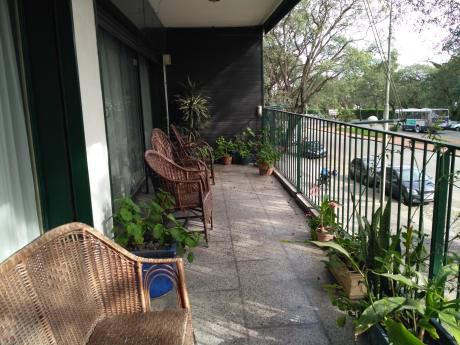Frente Al Golf, Vista Despejada Alejandra Basigaluz Propiedades 098625070