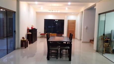 Oferta - Casa En Lambaré En Venta- Zona Solares — En Lamber City!!!.