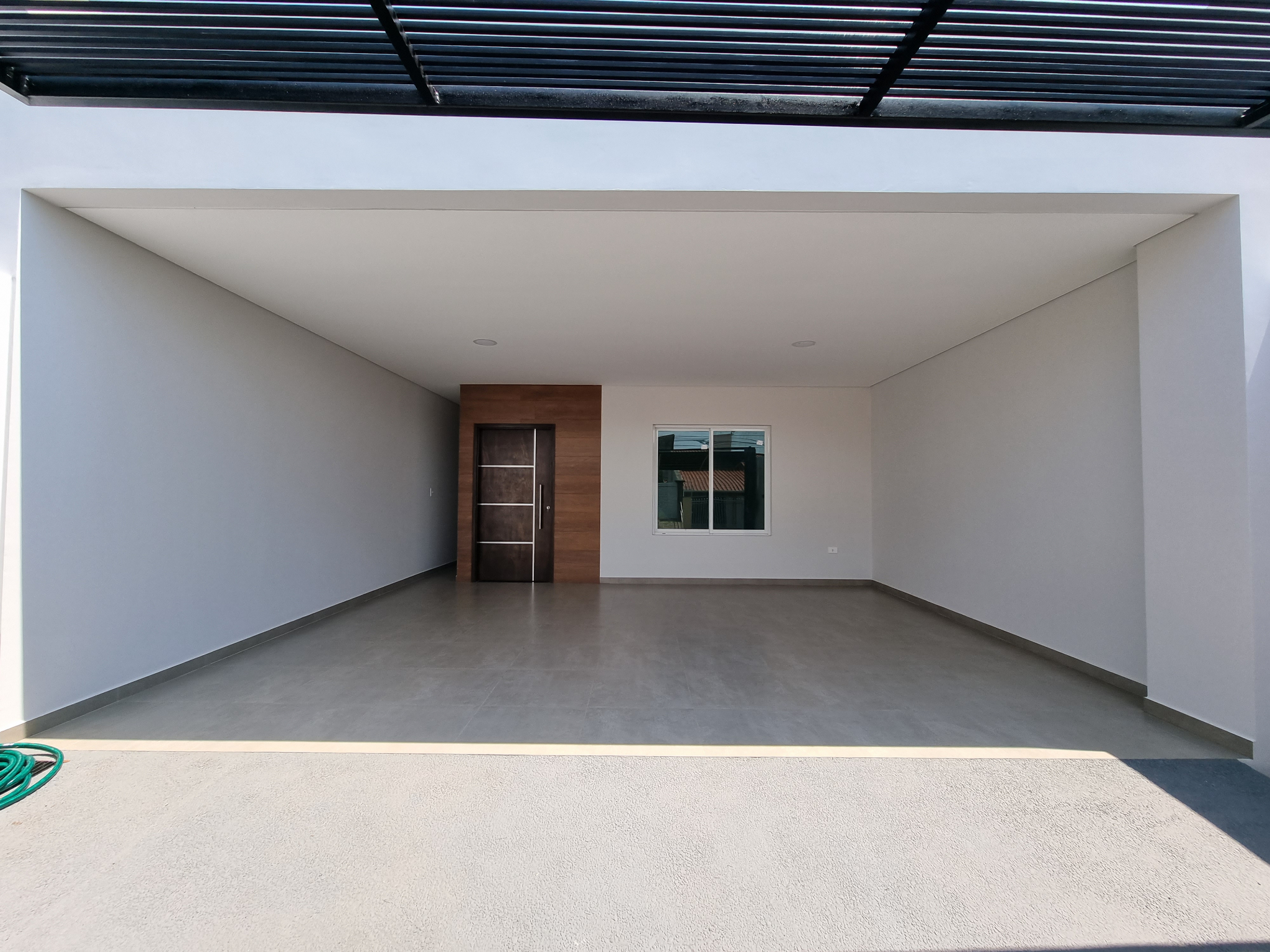 VENDO DUPLEX DE LUJO A PASOS DEL PARQUE LINEAL AREA 1!! — foto 3