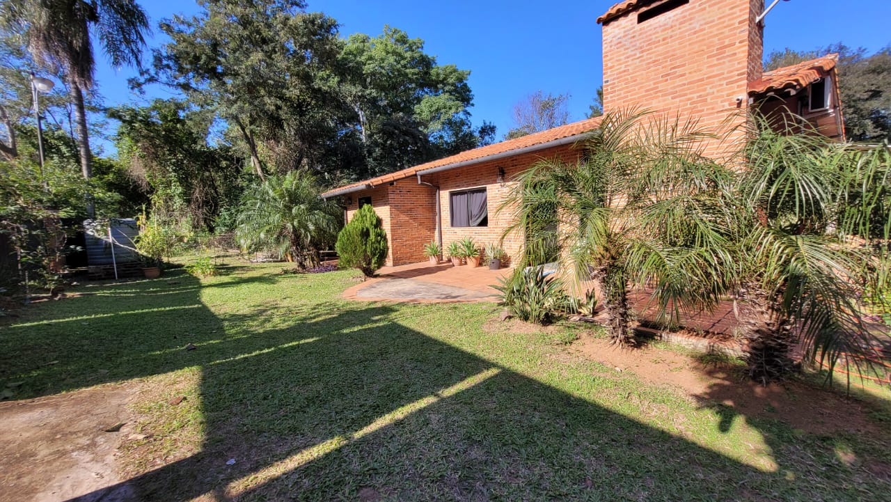 Vendo Amplia Casa En San Bernardino — foto 2
