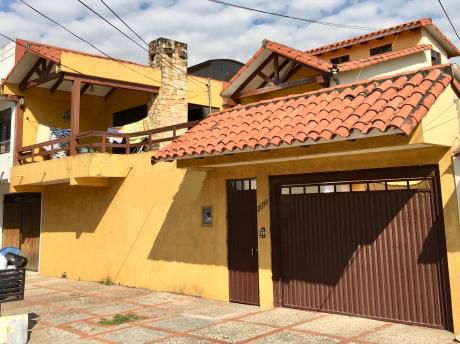 Amplia Y Muy Funcional Casa En Zona Norte