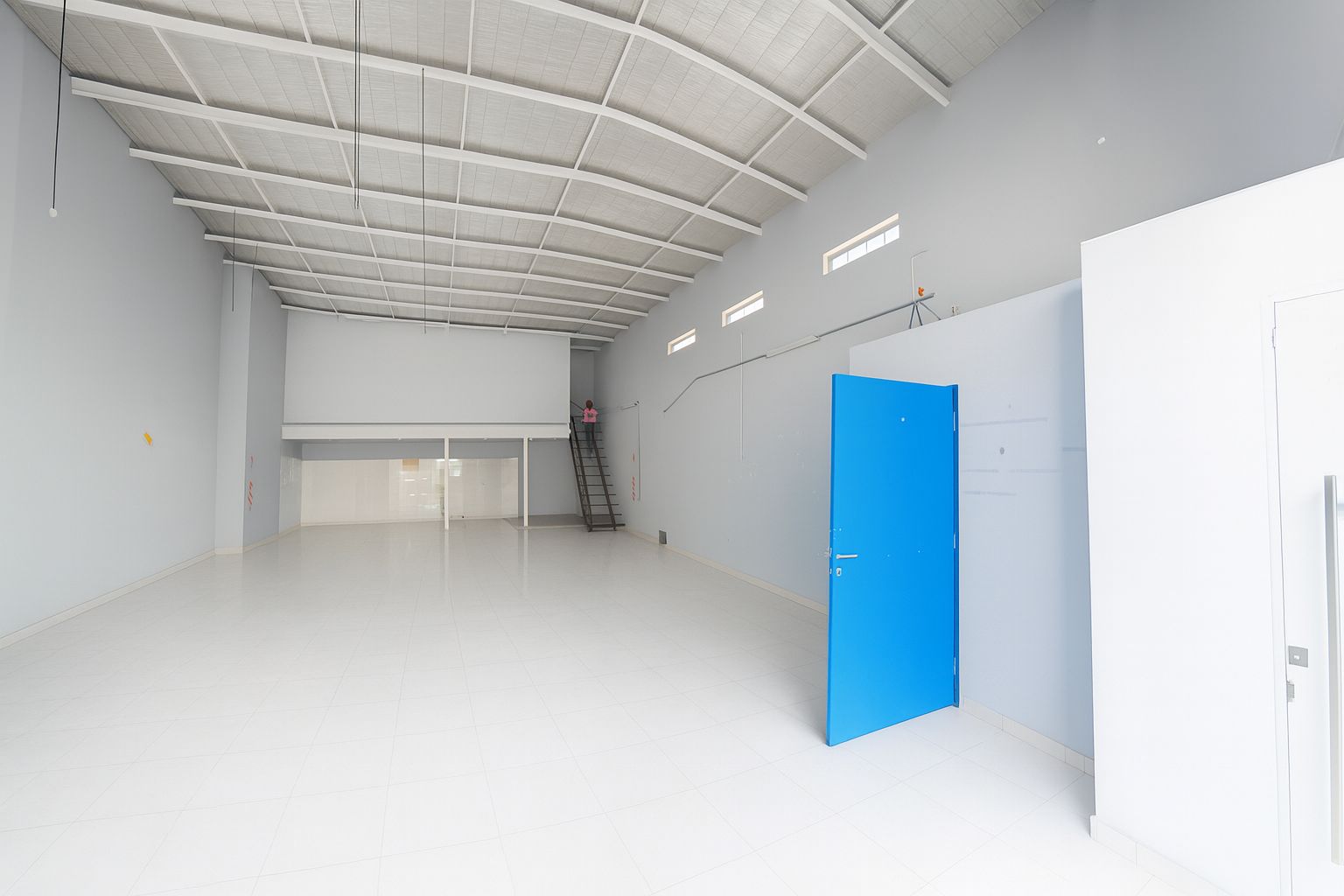 ALQUILO SAOLN COMERCIAL — foto 2
