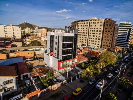 Locales Comerciales En Alquiler Av. Villarroel