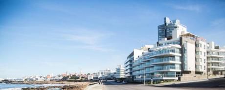 Estrene Apartamento A Metros Del Mar Y El Puerto De Punta Del Este