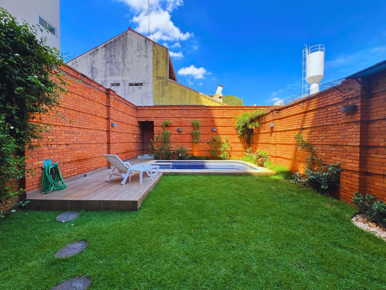Alquilo hermoso duplex en Villa Aurelia - Asunción — foto 2