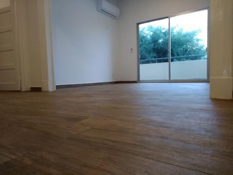 Alquiler De Apartamento 3 Dormitorios En Calle Parque Rodo