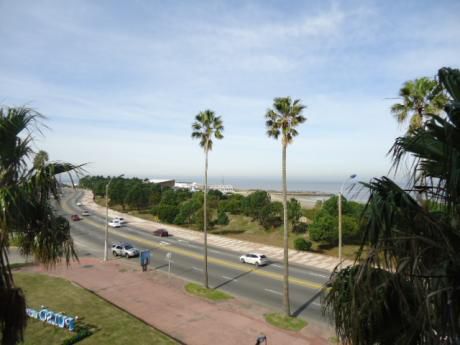 Precioso Apartamento Con Vista Al Mar