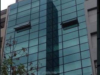 Pocitos,oficinas Alquilamos Edf.primer Nivel C/amenities