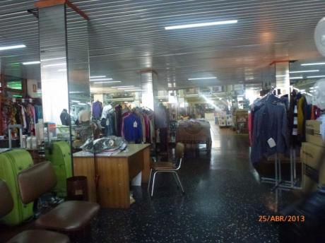 Gran Local Comercial Con Oficinas Más Casona De época