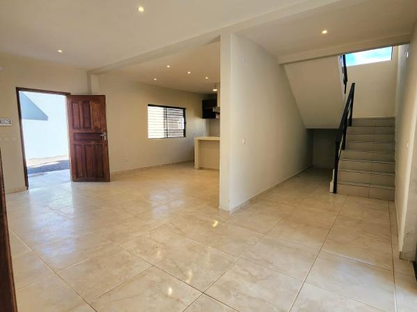 ALQUILO CASA A ESTRENAR EN MARIANO ROQUE ALONSO BARRIO SANTA LIBRADA — foto 2