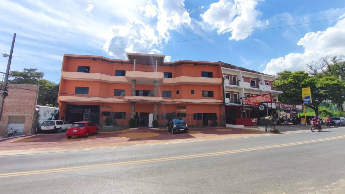 EN ALQUILER IMPONENTE INMUEBLE COMERCIAL EN ALQUILER EN SAN LORENZO — foto 3