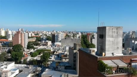 Ideal Para Renta! Próximo A Facultades! Portería 24 Horas!
