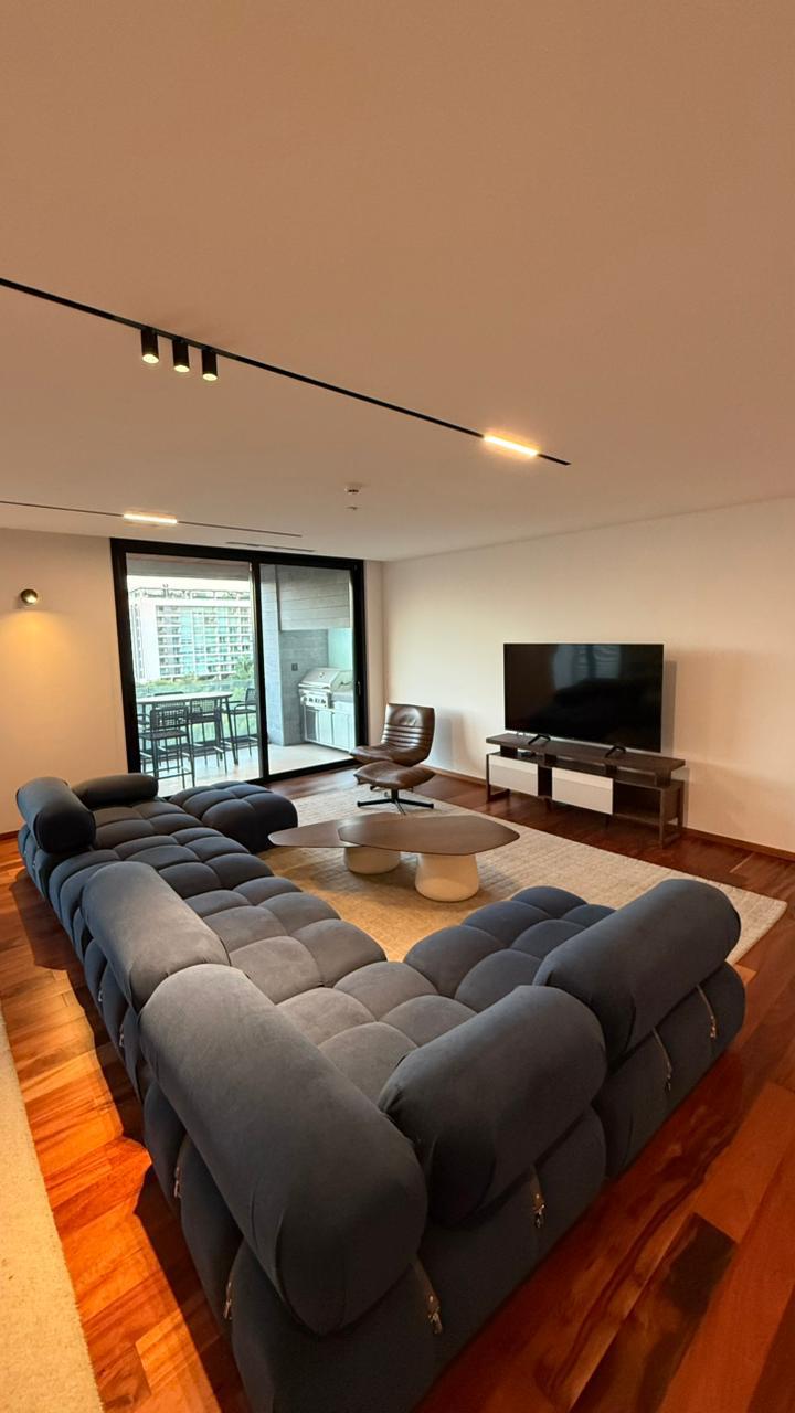 DEPARTAMENTO DE LUJO EN ALQUILER — foto 2