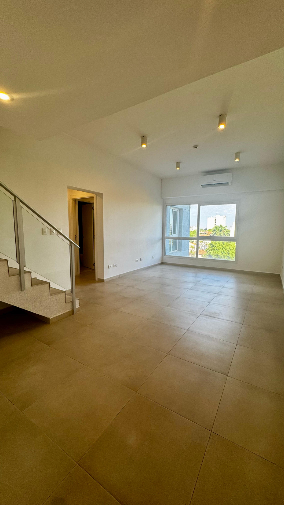 Alquilo Hermoso Dpto de 3 Habit en Suite Tipo Duplex — foto 2