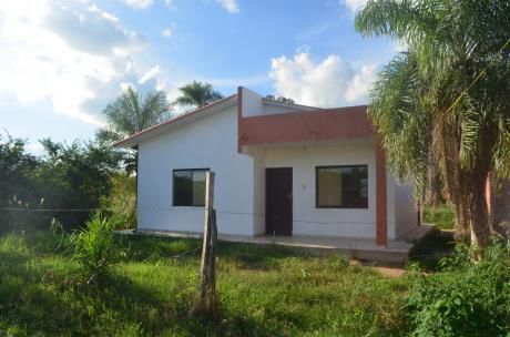 Casa En Urbanizacion La Tranquera, Por El Puente A Mano Izquierda 38.000 $us