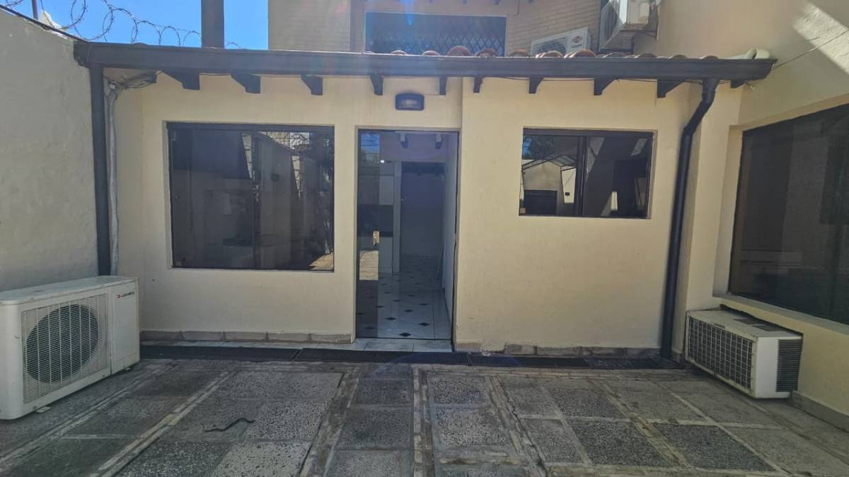 VENDO DUPLEX - EN BARRIO SAN VICENTE — foto 3