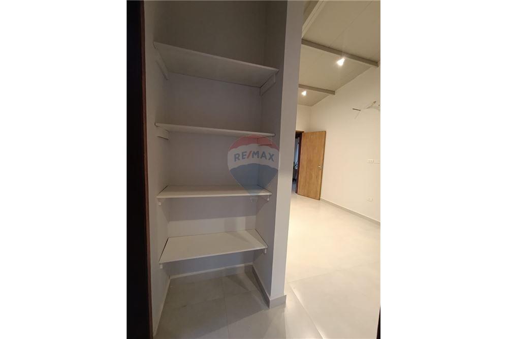Departamento - Alquiler - Fernando De La Mora, Paraguay — foto 3