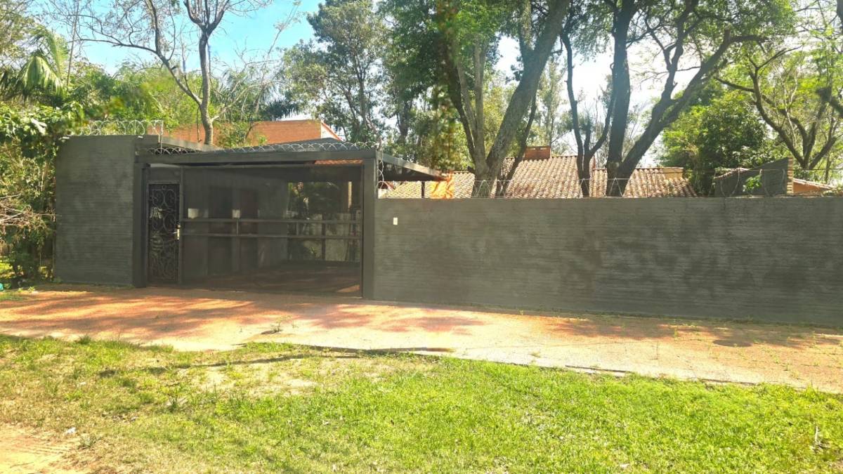 Casa en Venta 3 dormitorios - San Bernardino, Cordillera — foto 3