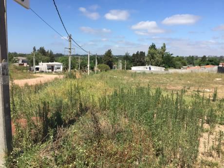 Las Piedras, Muy Buen Terreno 950 M2 - Esquina !!