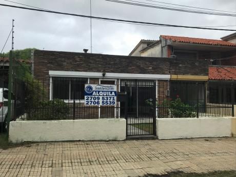 Casa A 3 Cuadras De La Rambla