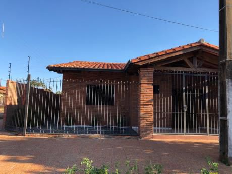 Vendo / Alquilo Casa A Estrenar. Luque. Palma Loma