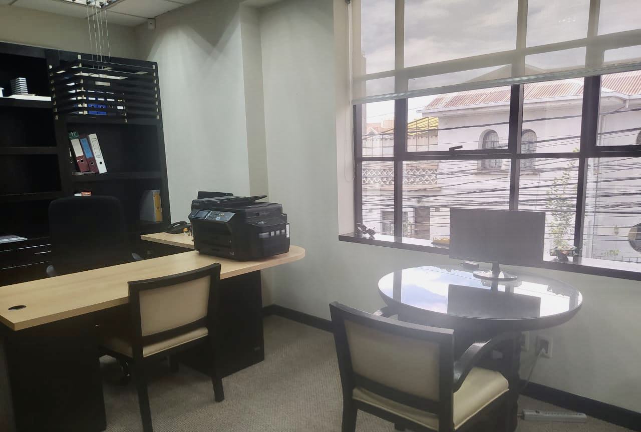 Casa Corporativa en Alquiler Amoblado Premium