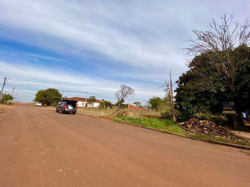 EN VENTA TERRENO — foto 3