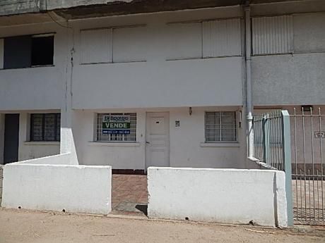 Casa Tipo Dùplex Pròximo A Millàn Y Raffo