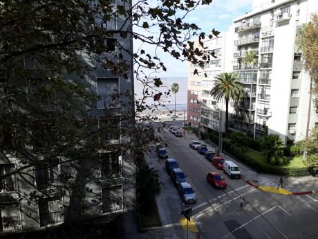 Apartamento En Pocitos Excelente Ubicacion