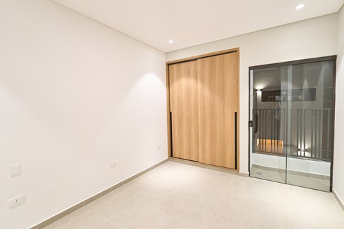 Dúplex-alquiler-san Alfonso Esq. Legion Civil Extranjera, Villa Morra, Asunción — foto 3