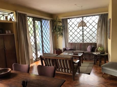 Altosur Vende En Exclusividad Casa Con Fondo En El Prado