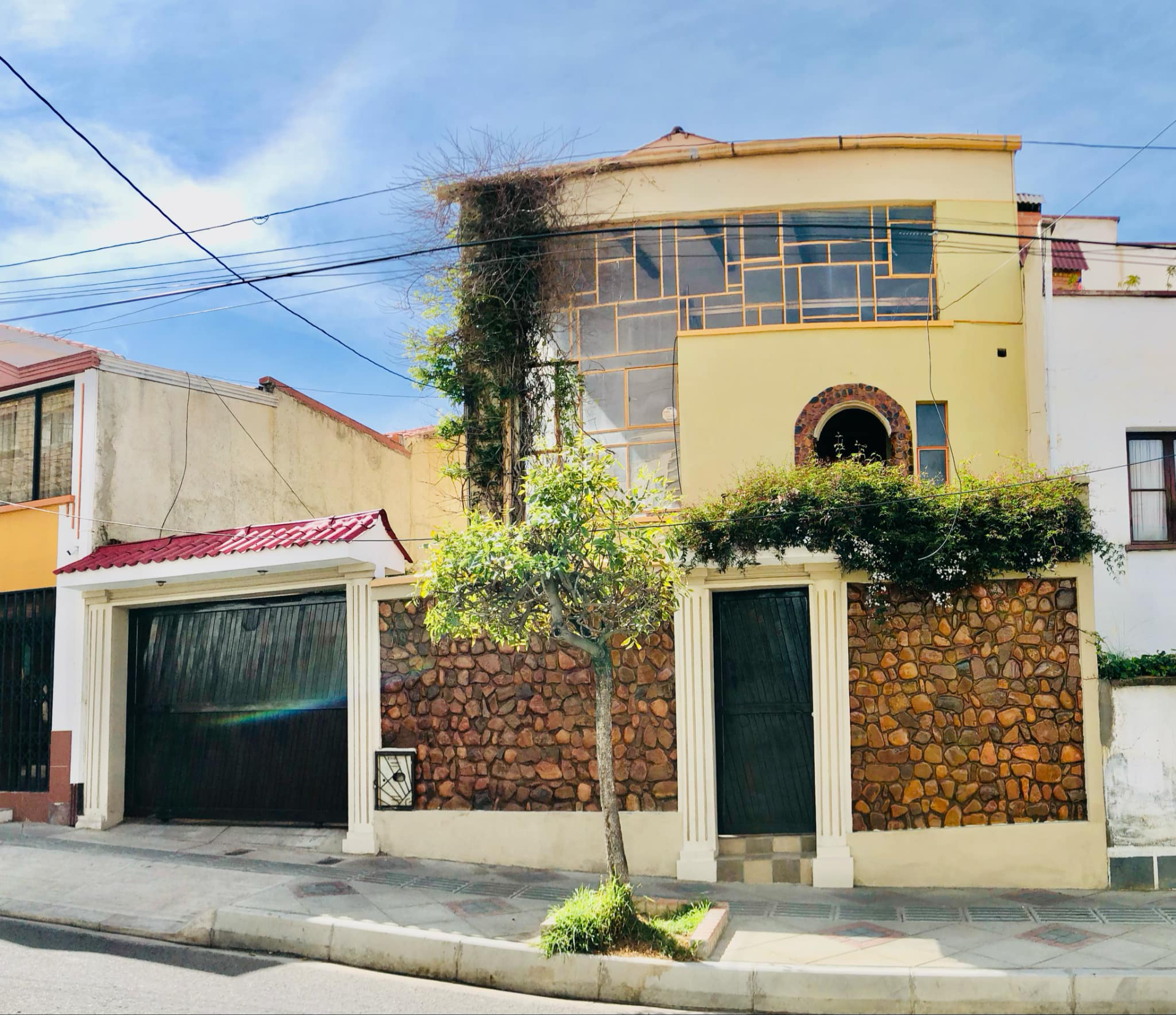 CASA EN ALQUILER