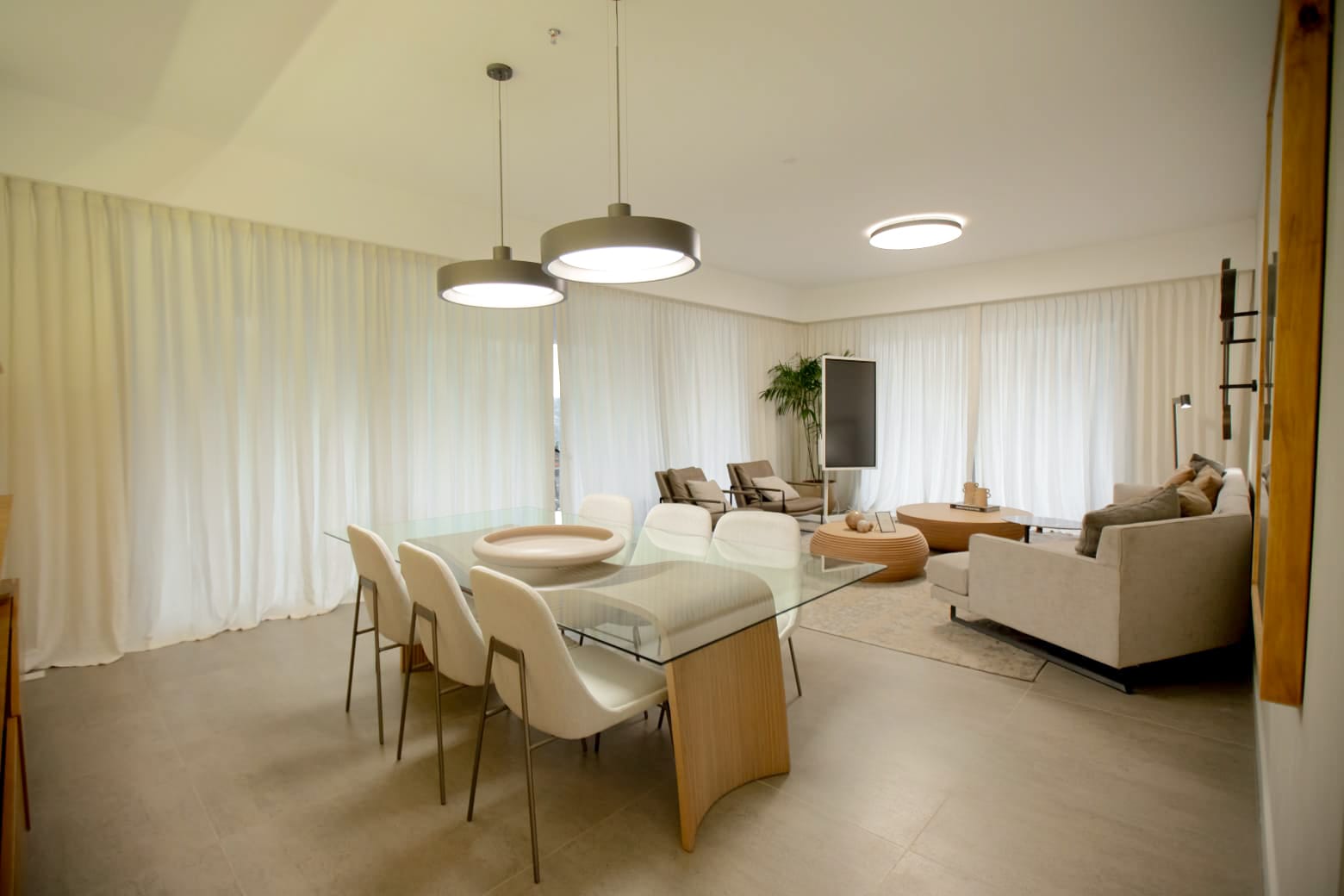 Alquilo Exclusivo y Amplio Dpto de Lujo de 3 Habit en Suite — foto 2