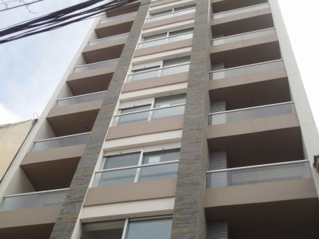 Monoambiente En Pocitos - Promoción !!!